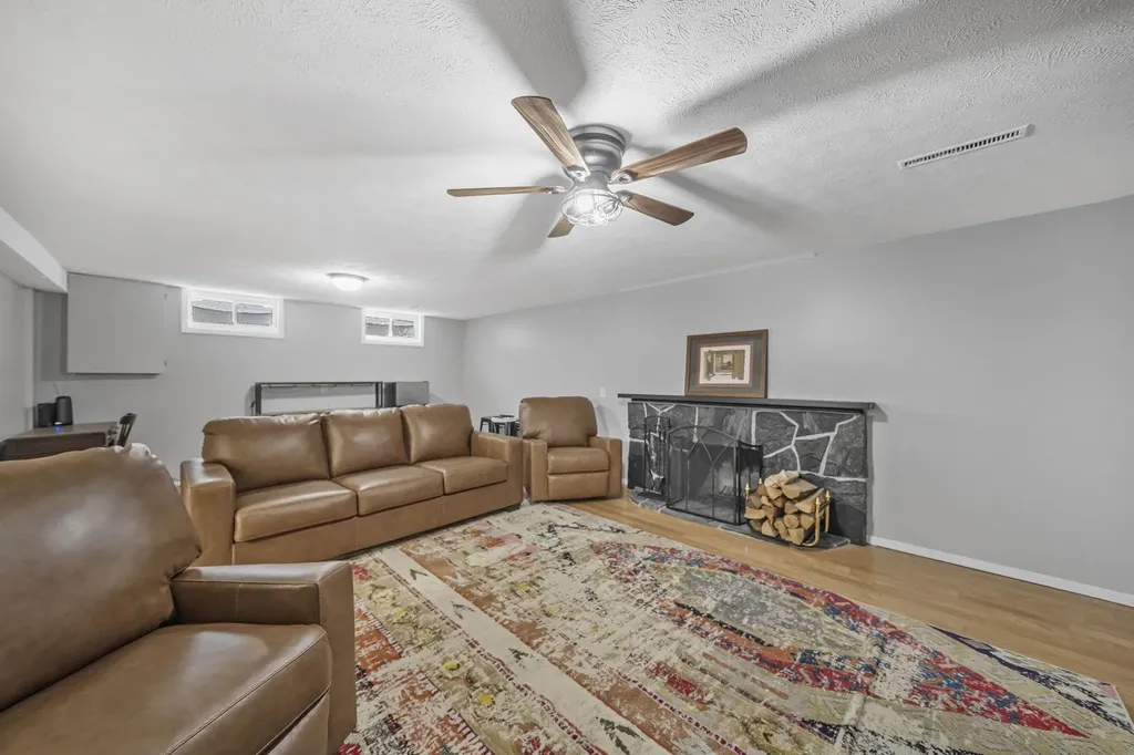 7344 S West Bayshore Drive Bingham Township MI 49684
