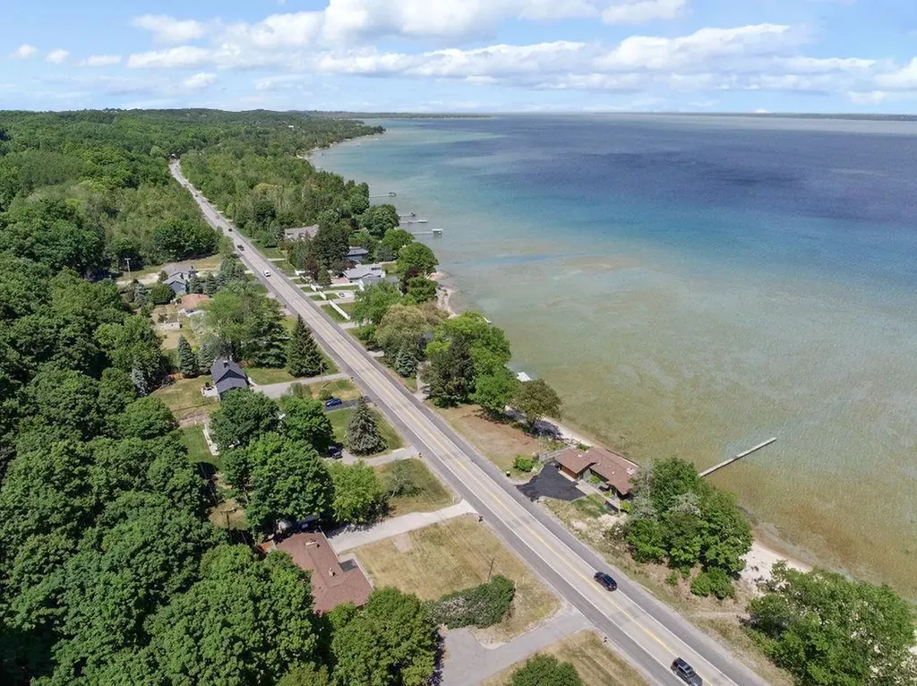 7344 S West Bayshore Drive Bingham Township MI 49684