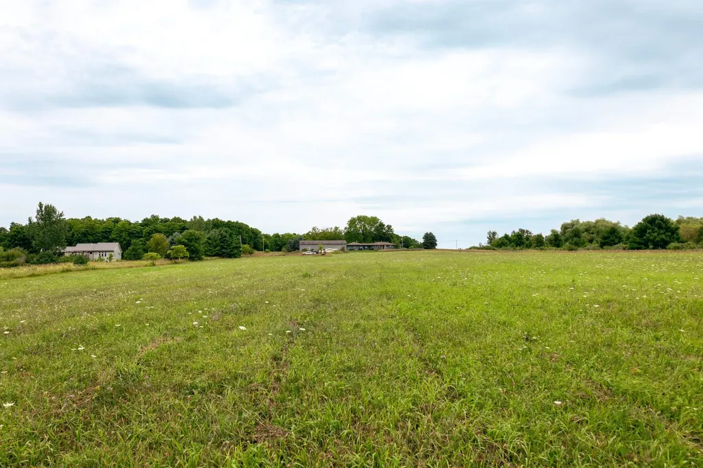 00 E Birch Point Road Elmwood Charter Township MI 49684