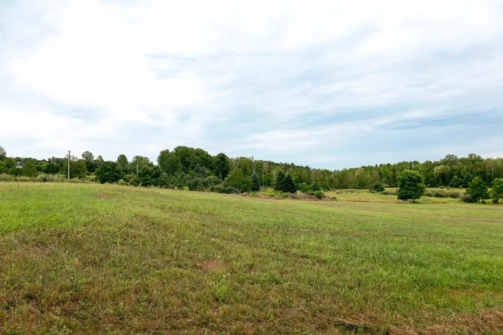 00 E Birch Point Road Elmwood Charter Township MI 49684