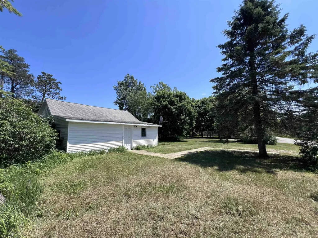447 S Baldwin Street Lake Township MI 49651