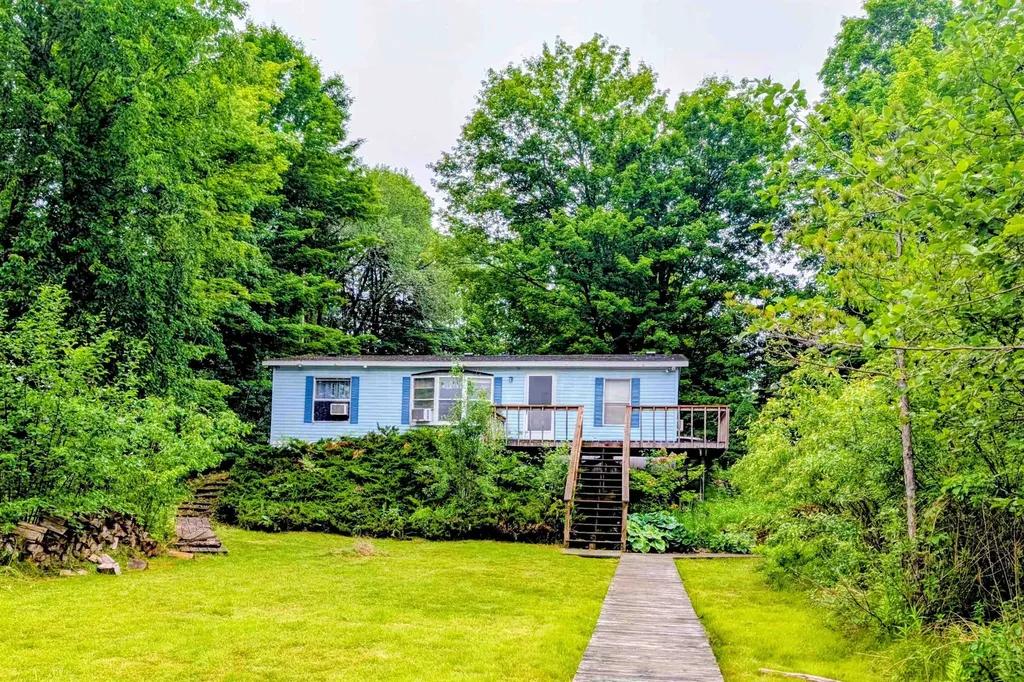 3650 Childs Lane Central Lake Township MI 49622