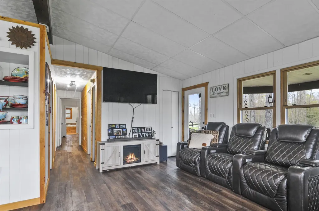 8055 Farrier Road Rust Township MI 49746