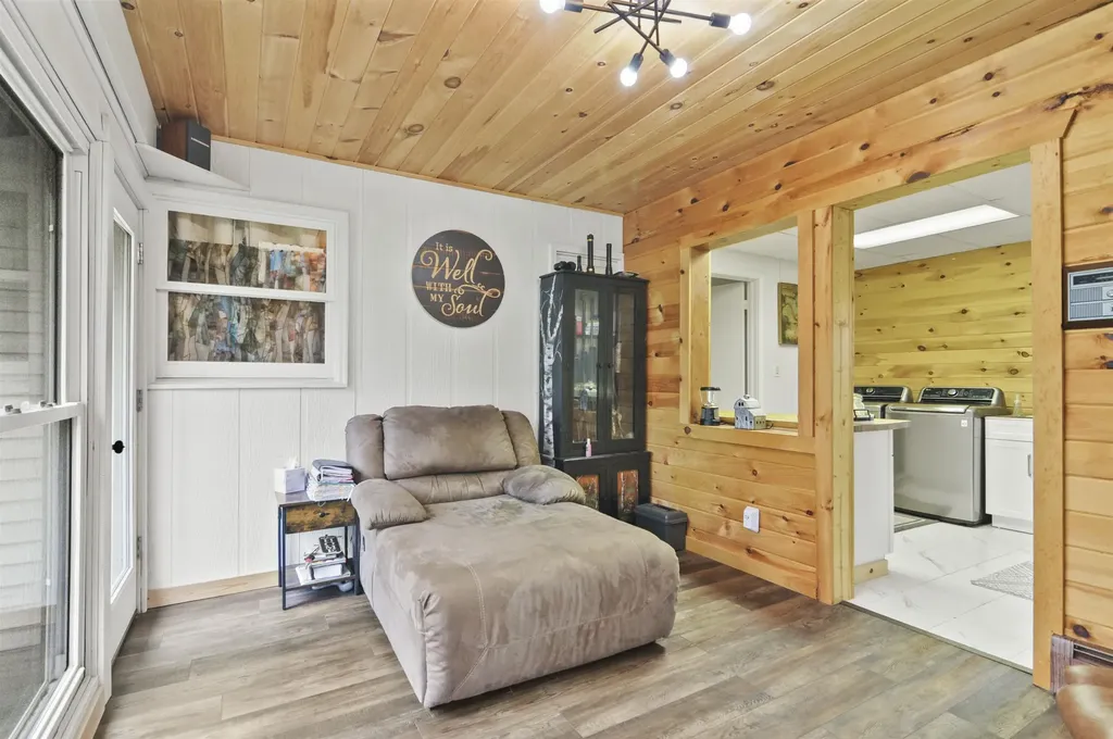 8055 Farrier Road Rust Township MI 49746