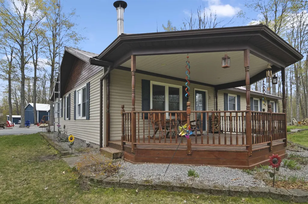 8055 Farrier Road Rust Township MI 49746