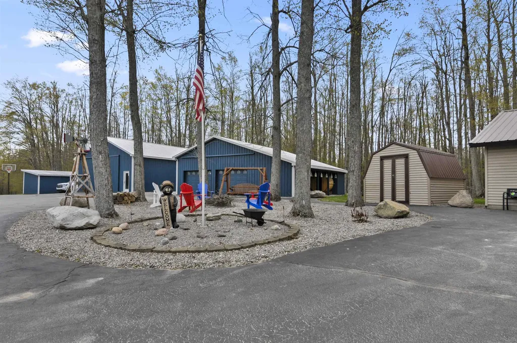 8055 Farrier Road Rust Township MI 49746
