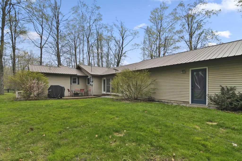 8055 Farrier Road Rust Township MI 49746