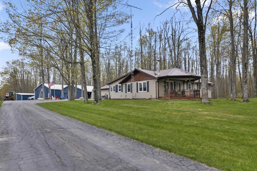 8055 Farrier Road Rust Township MI 49746