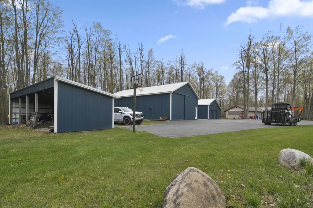 8055 Farrier Road Rust Township MI 49746