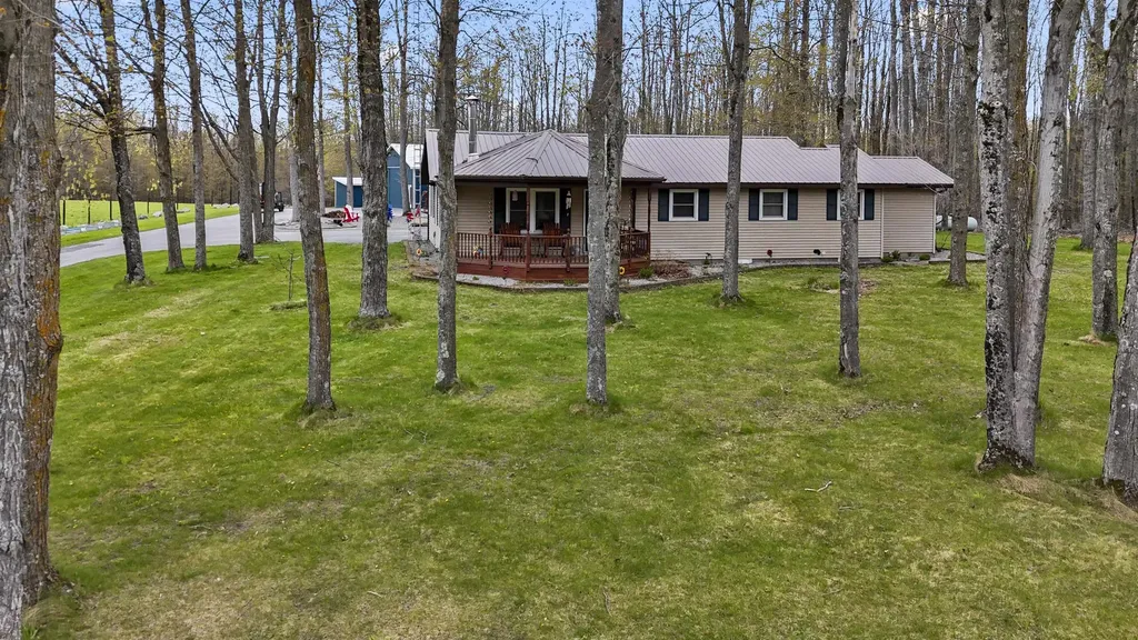 8055 Farrier Road Rust Township MI 49746
