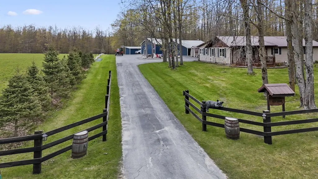 8055 Farrier Road Rust Township MI 49746
