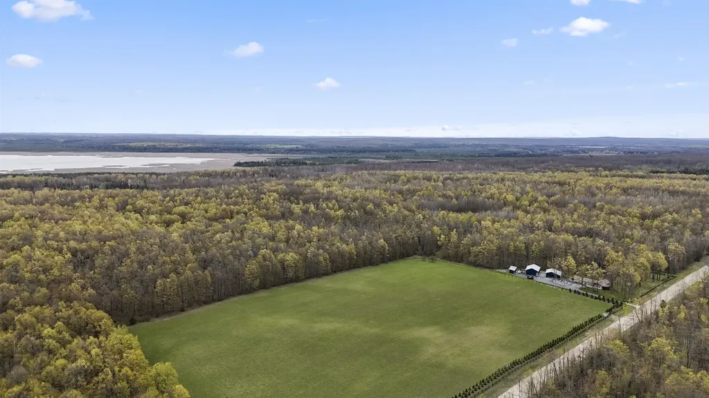 8055 Farrier Road Rust Township MI 49746