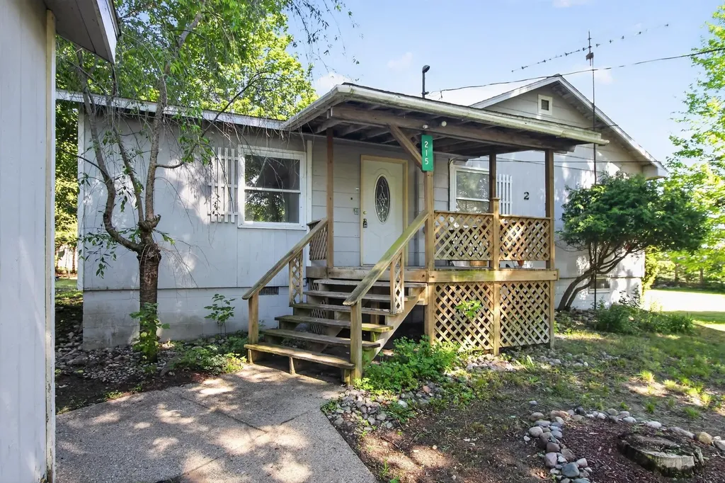 215 Maple Hersey Township MI 49639