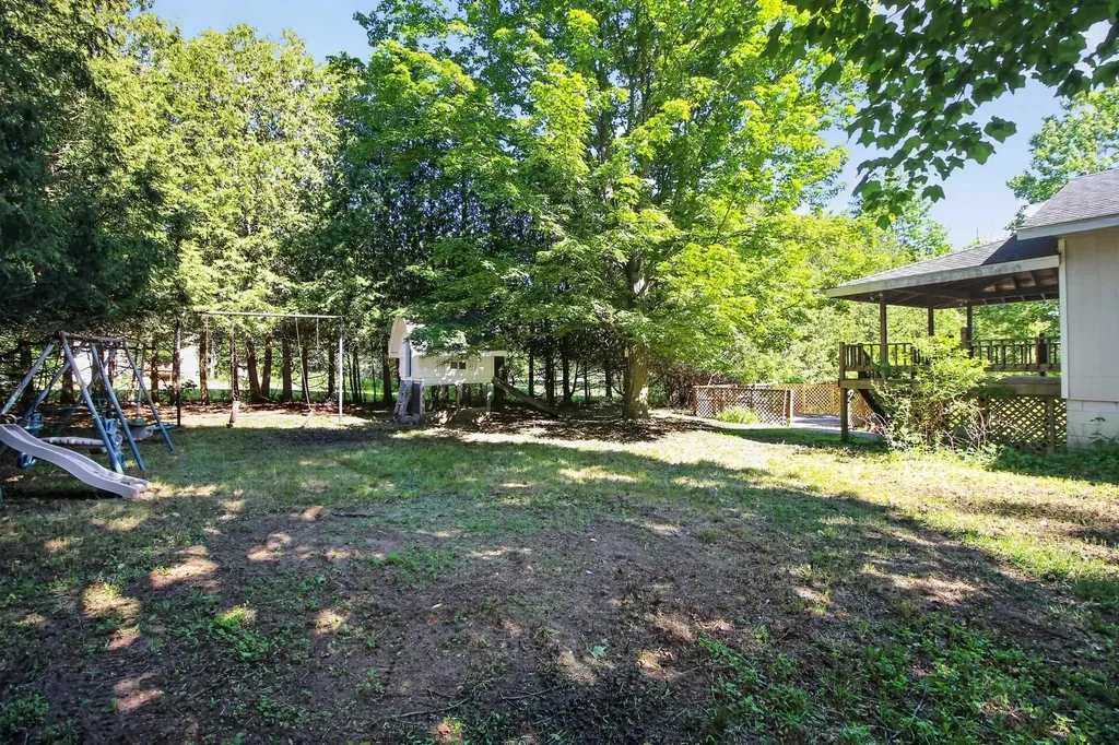 215 Maple Hersey Township MI 49639