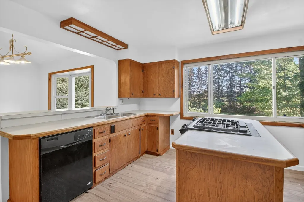 215 Maple Hersey Township MI 49639