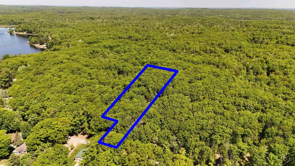 9440 W Oak Drive Caldwell Township MI 49651