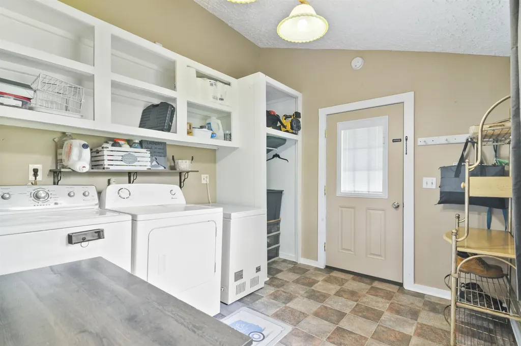 705 Sunnyside Drive Cadillac City MI 49601