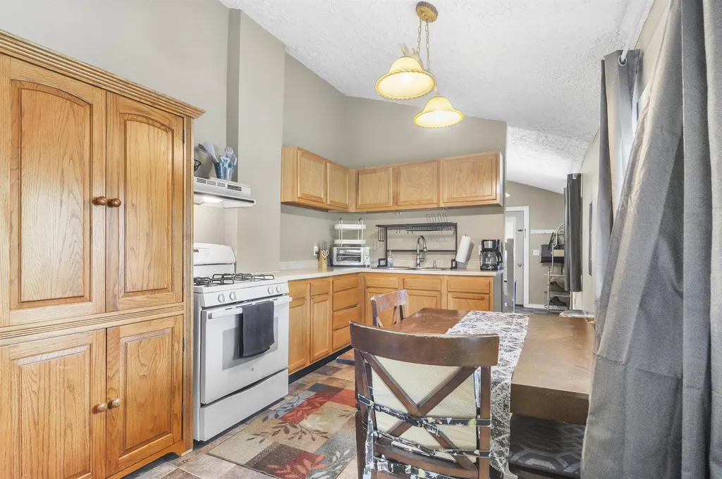 705 Sunnyside Drive Cadillac City MI 49601