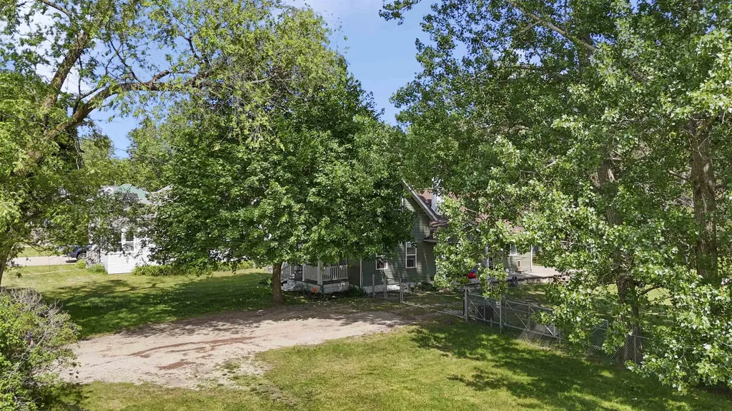 705 Sunnyside Drive Cadillac City MI 49601