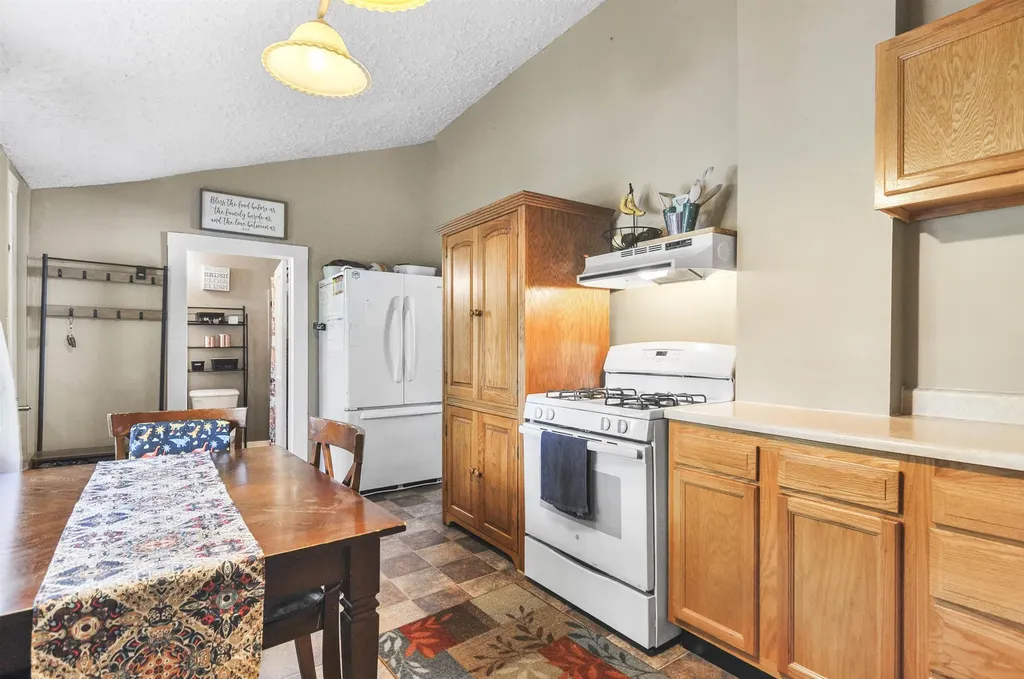 705 Sunnyside Drive Cadillac City MI 49601
