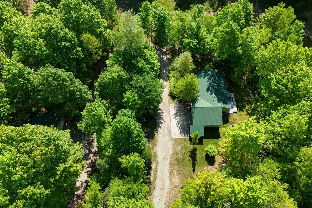8134 NW Ruttan Road Clearwater Township MI 49612