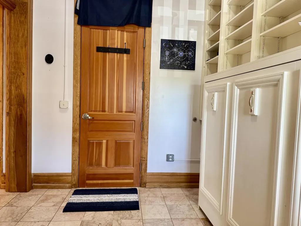 810-201 Cottageview Drive Traverse City City MI 49684