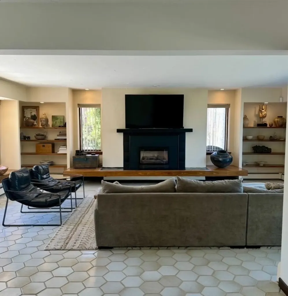 1425 Bay View Heights Bear Creek Township MI 49770