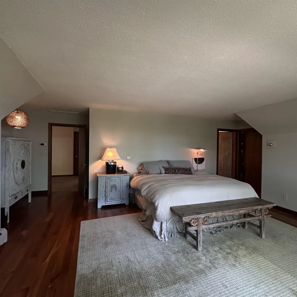 1425 Bay View Heights Bear Creek Township MI 49770