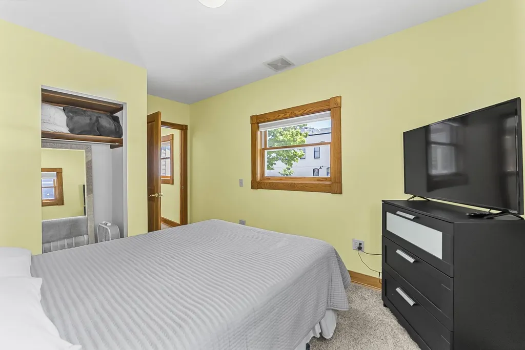 601 W Front Traverse City City MI 49684