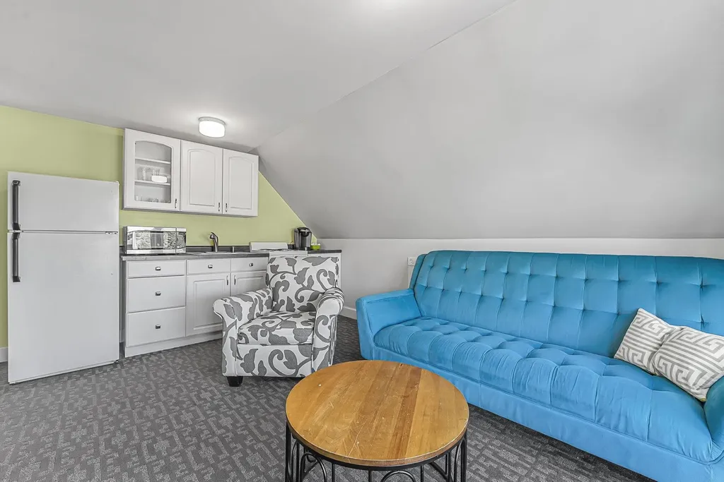 601 W Front Traverse City City MI 49684