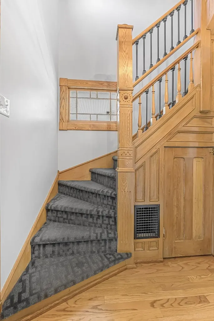 601 W Front Traverse City City MI 49684
