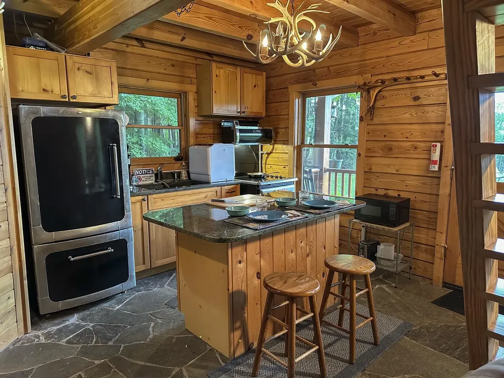 3900 Swaney Road Peninsula Township MI 49686