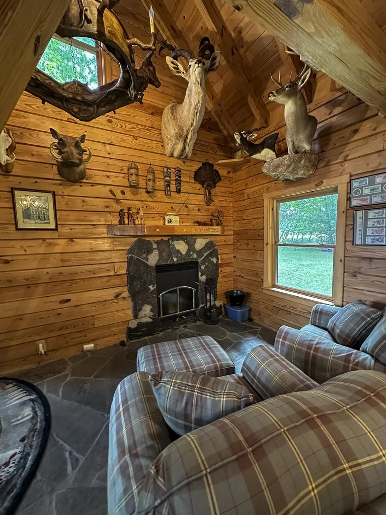 3900 Swaney Road Peninsula Township MI 49686