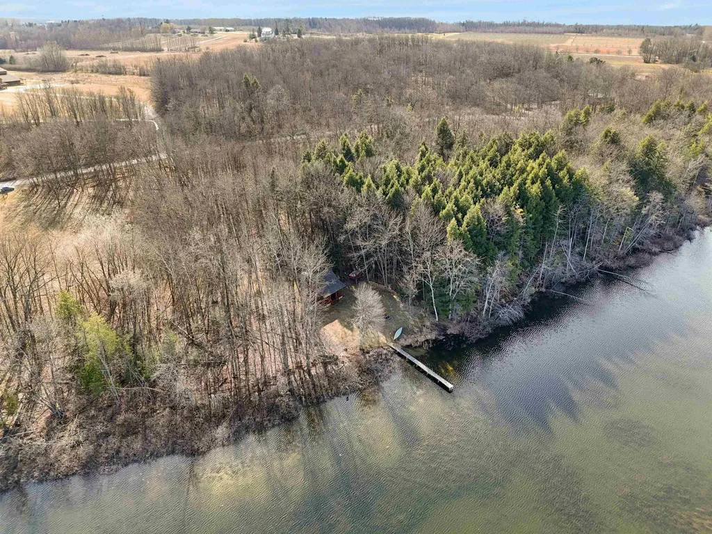 3900 Swaney Road Peninsula Township MI 49686