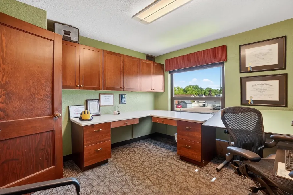 1104 S Mitchell Street Cadillac City MI 49601