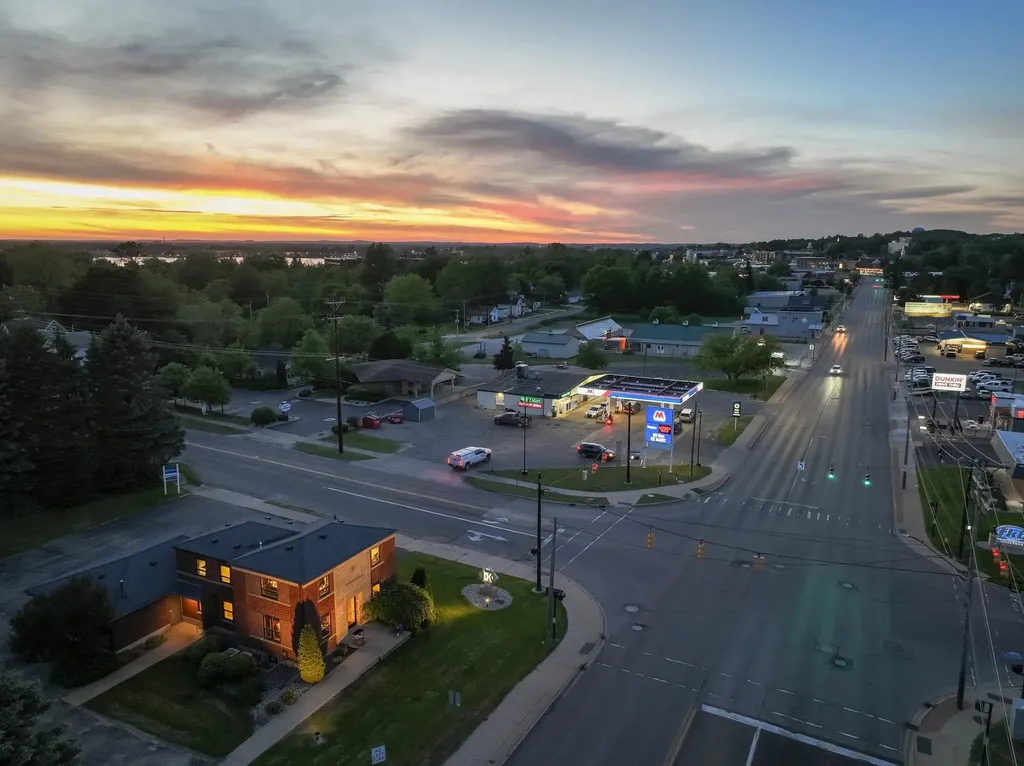 1104 S Mitchell Street Cadillac City MI 49601