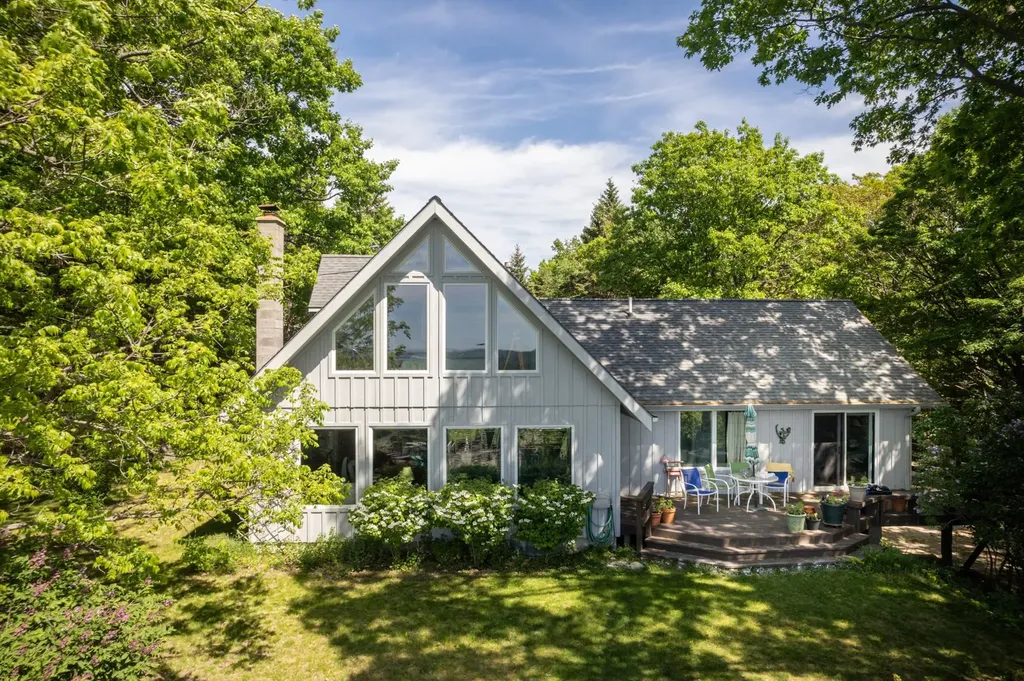 3961 W Cheney Woods Trail Glen Arbor Township MI 49664