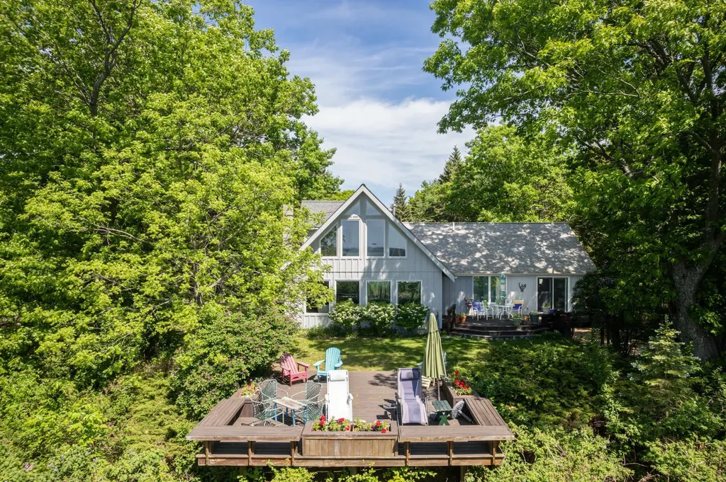 3961 W Cheney Woods Trail Glen Arbor Township MI 49664