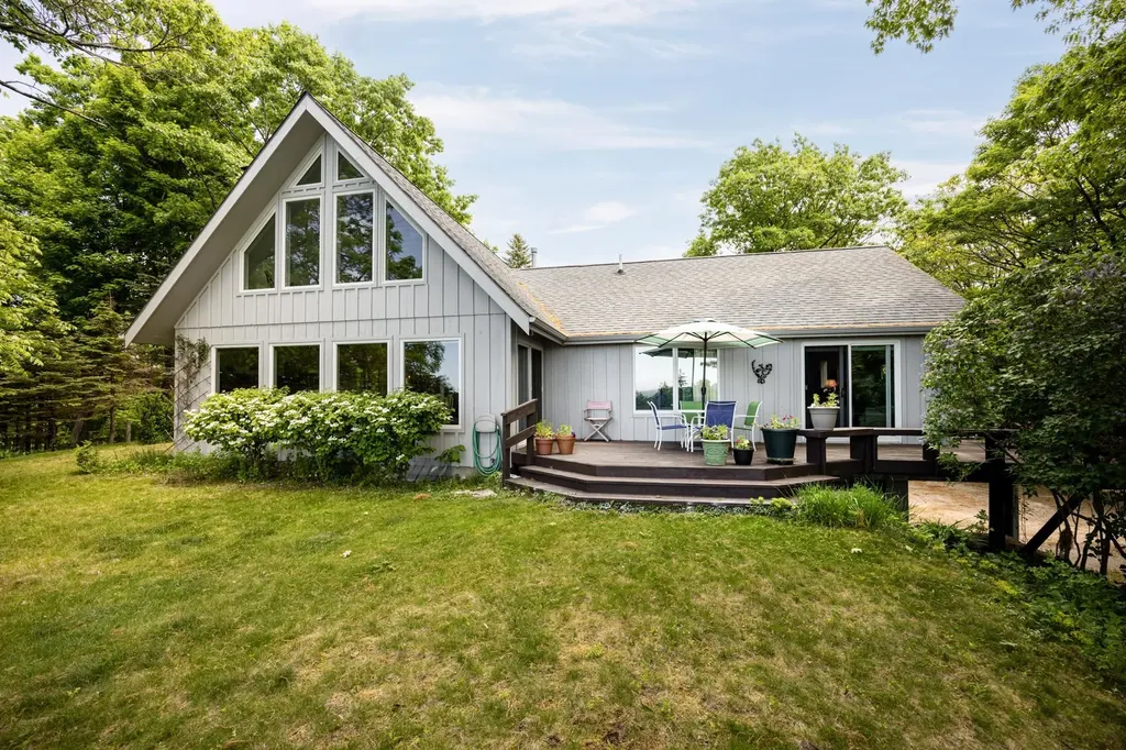 3961 W Cheney Woods Trail Glen Arbor Township MI 49664