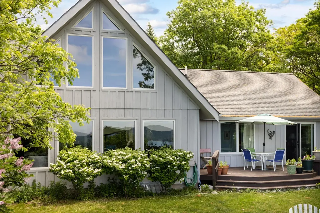 3961 W Cheney Woods Trail Glen Arbor Township MI 49664