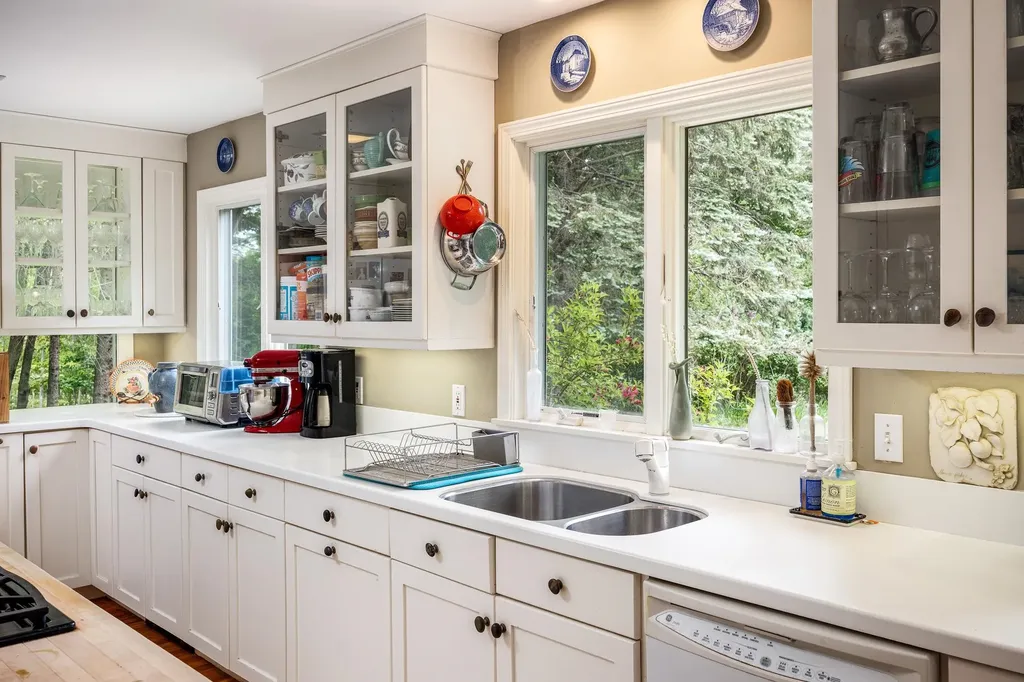 3961 W Cheney Woods Trail Glen Arbor Township MI 49664