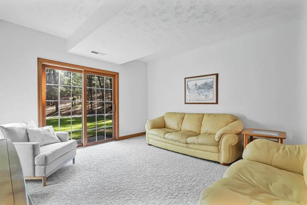 269 Thousand Oaks Drive East Bay Township MI 49696