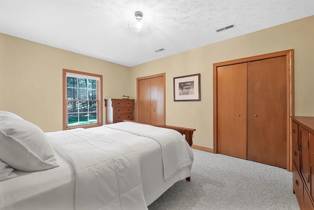 269 Thousand Oaks Drive East Bay Township MI 49696