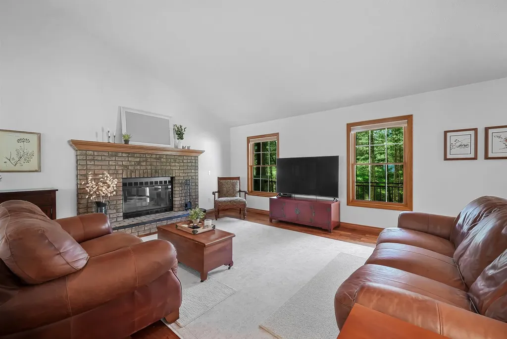 269 Thousand Oaks Drive East Bay Township MI 49696