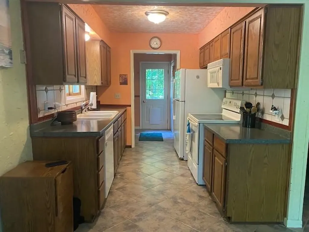 4170 Staceywood Circle Custer Township MI 49615