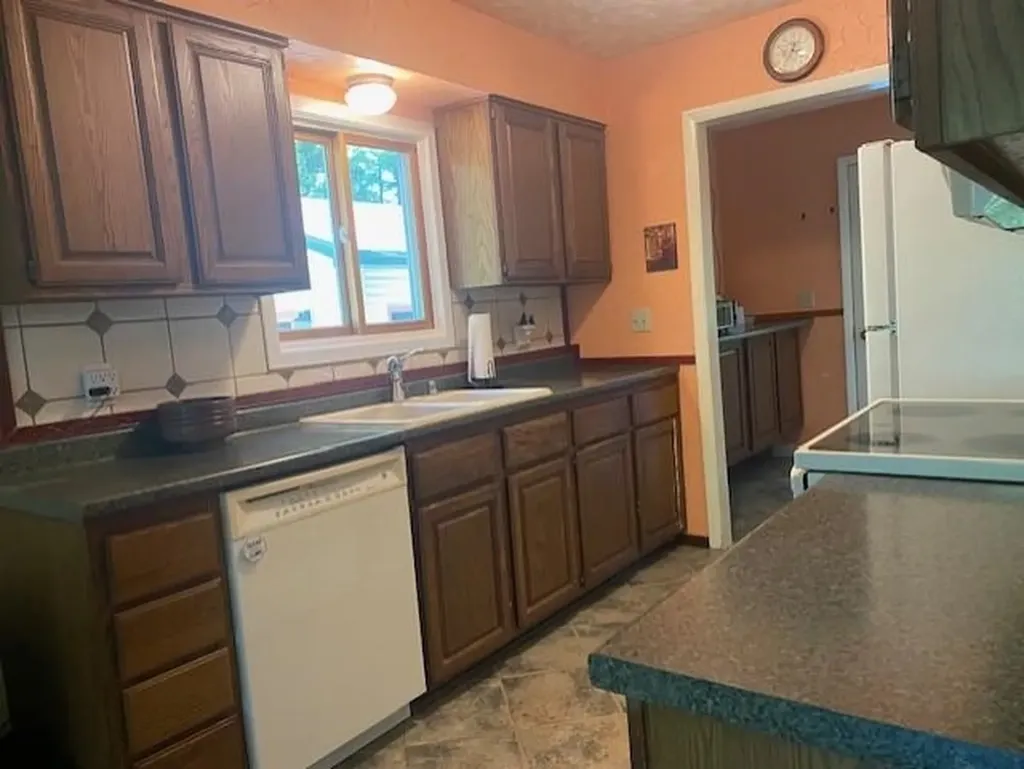 4170 Staceywood Circle Custer Township MI 49615