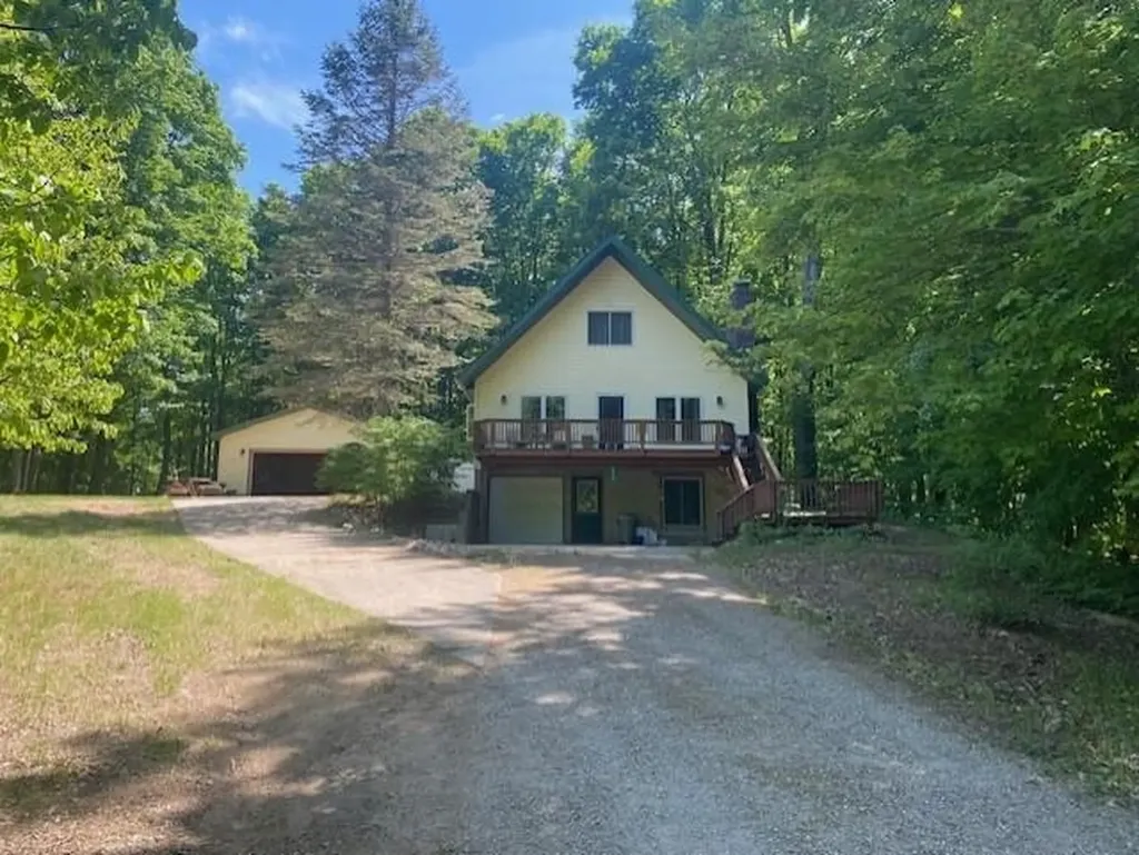 4170 Staceywood Circle Custer Township MI 49615