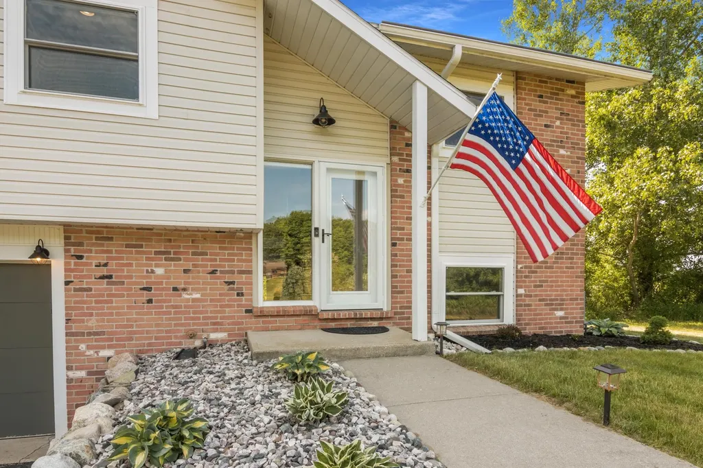 7128 S Whispering Hills Drive Bingham Township MI 49684