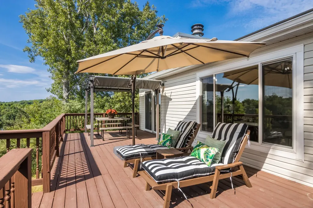7128 S Whispering Hills Drive Bingham Township MI 49684