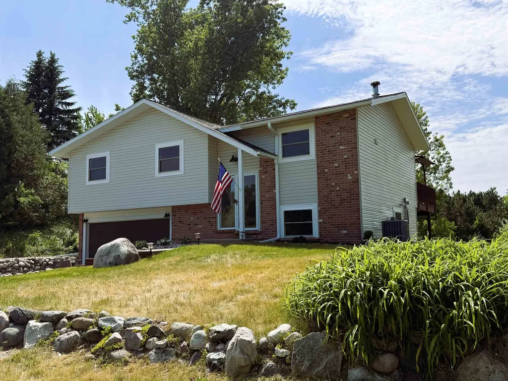 7128 S Whispering Hills Drive Bingham Township MI 49684